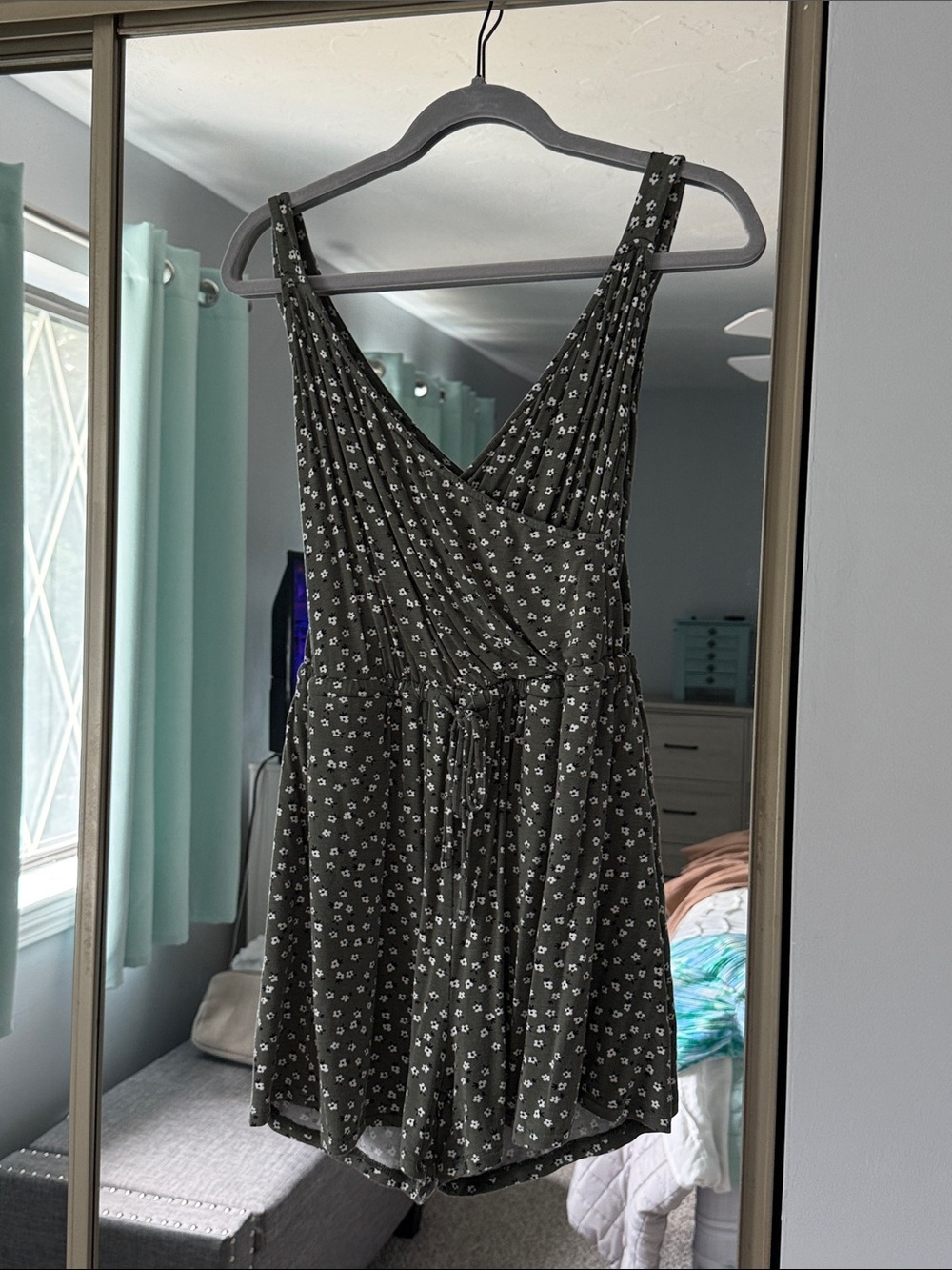 Market & Spruce Olive Green Floral Romper